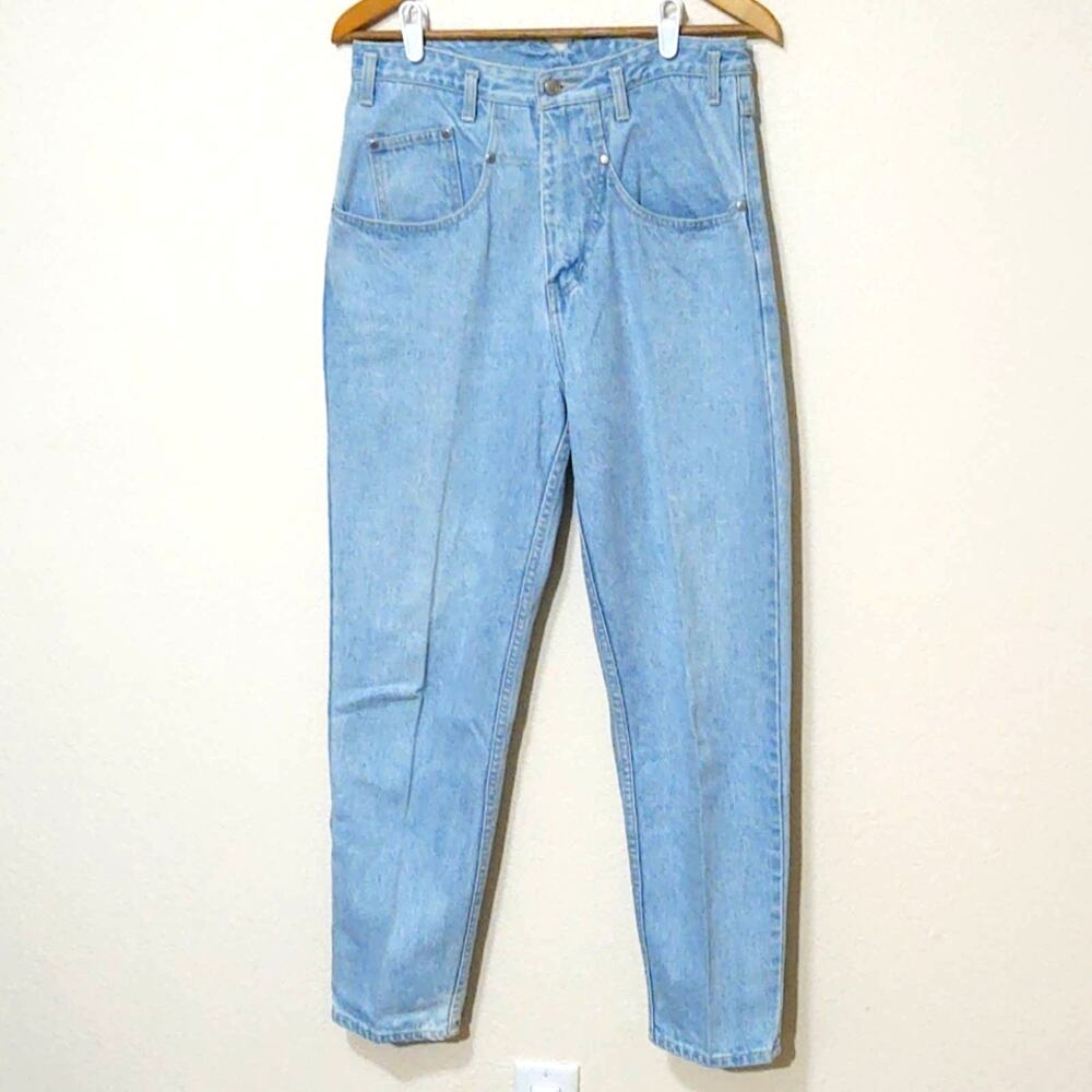 LA Gear super high waisted 80s tapered jeans light wash L.A. Gear